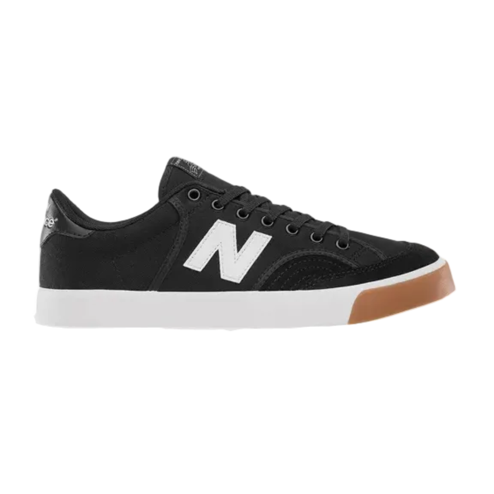 NEW BALANCE NUMERIC 212 BLACK/WHITE/GUM -212BSS (SIZE 8.5M)