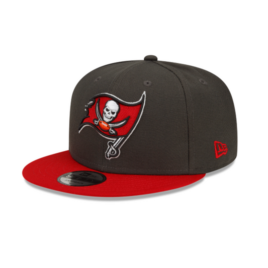 TAMPA BAY BUCCANEERS 9FIFTY NFL NEW ERA 2TONE GRAY AND RED SNAPBACK HAT