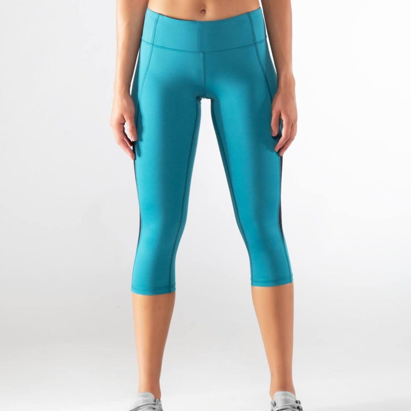 VIRUS ECO57 ECHO COMPRESSION CROP PANT - BAY BLUE