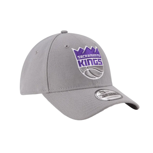 SACRAMENTO KINGS 9FORTY NEW ERA GRAY ADJUSTABLE VELCRO HAT
