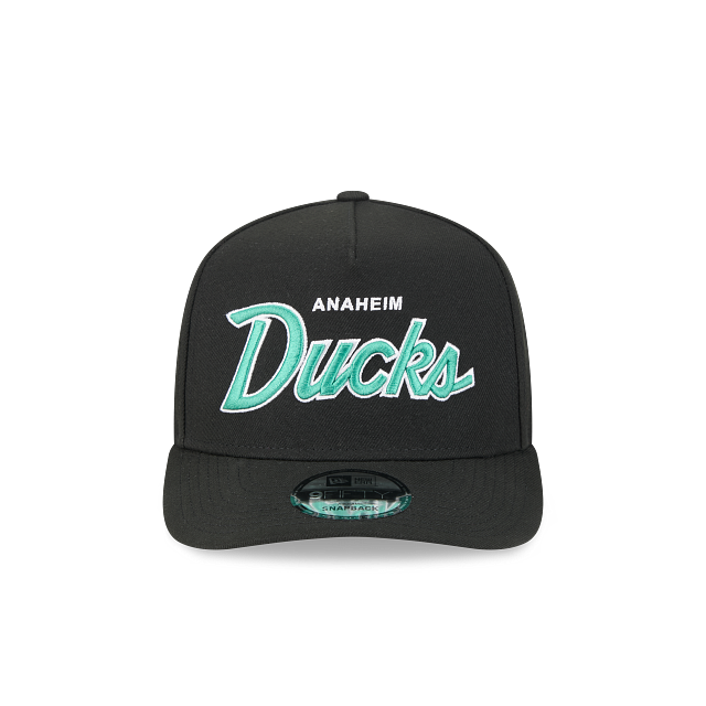 ANAHEIM DUCKS 9FIFTY A-FRAME NEW ERA NHL BLACK SCRIPT SNAPBACK HAT