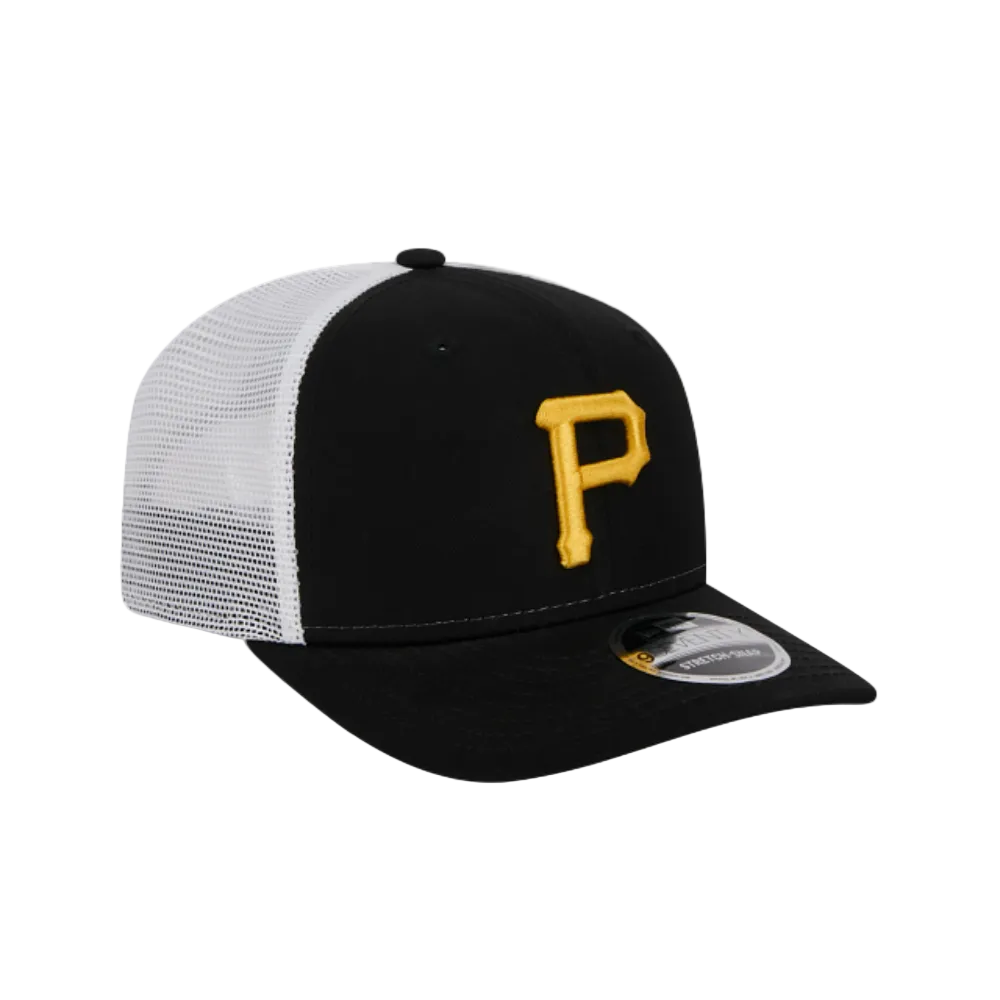 PITTSBURGH PIRATES 9SEVENTY NEW ERA BLACK TRUCKER SNAPBACK HAT