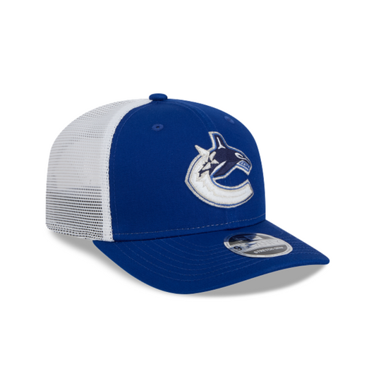 VANCOUVER CANUCKS NEW ERA NHL 9SEVENTY ADJUSTABLE BLUE TRUCKER SNAPBACK HAT