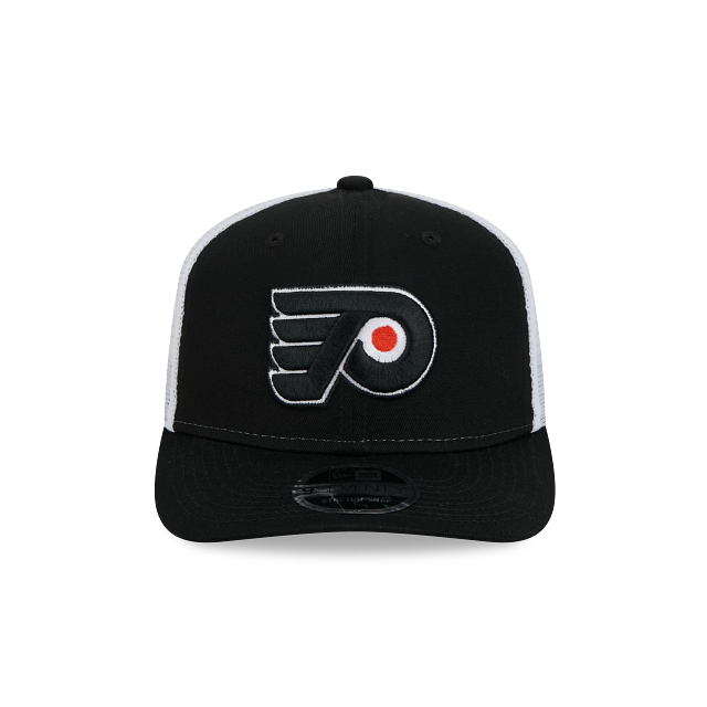 PHILADELPHIA FLYERS NEW ERA NHL 9SEVENTY ADJUSTABLE BLACK TRUCKER SNAPBACK HAT