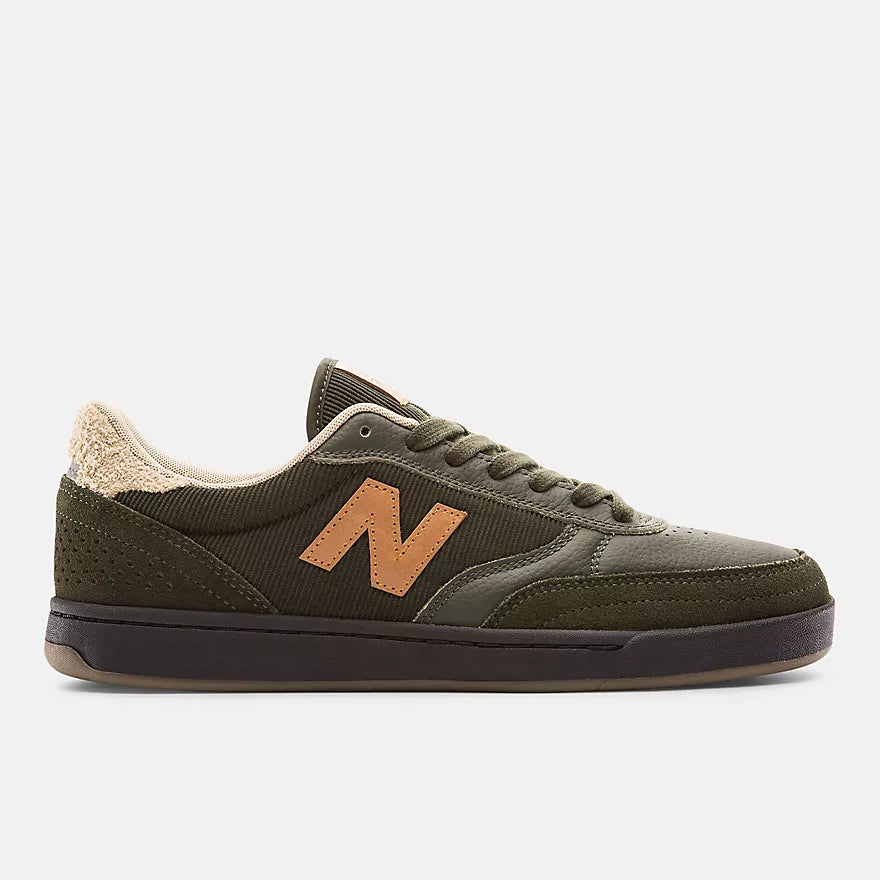 NEW BALANCE NUMERIC 440 GREEN AND BLACK SHOE - 440TSP