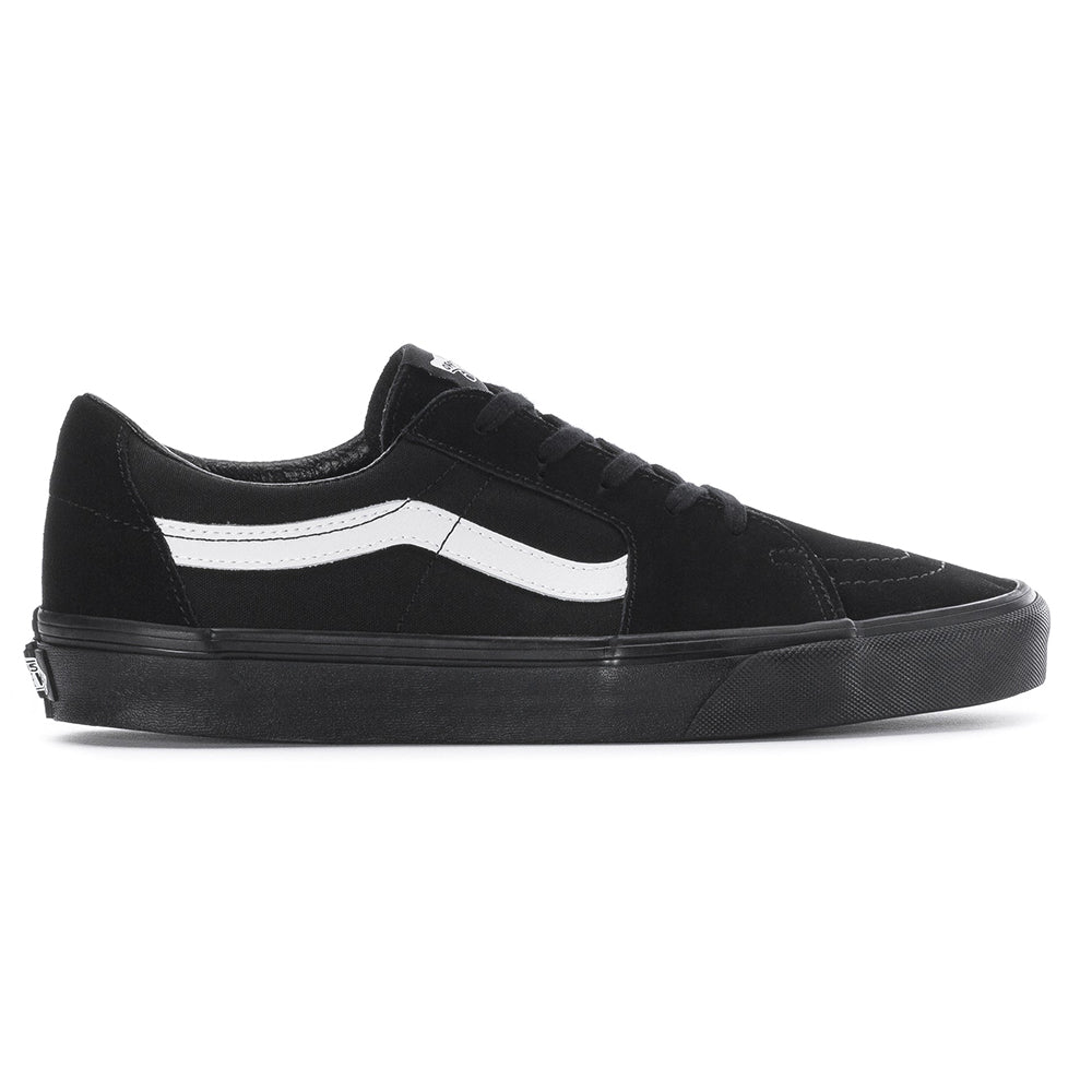 VANS SK8-LOW CONTRAST BLACK WITH WHITE SHOE