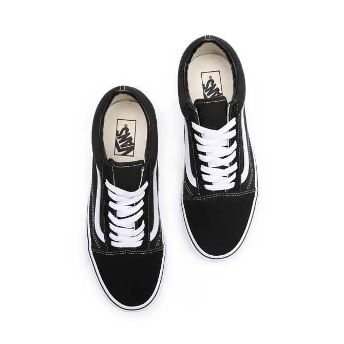 VANS OLD SKOOL BLACK AND WHITE SHOE