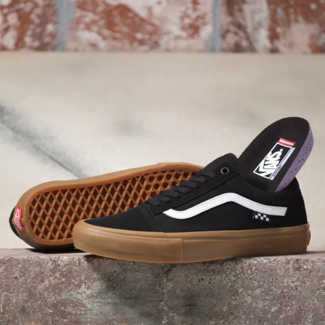 VANS SKATE OLD SKOOL BLACK AND GUM SHOE