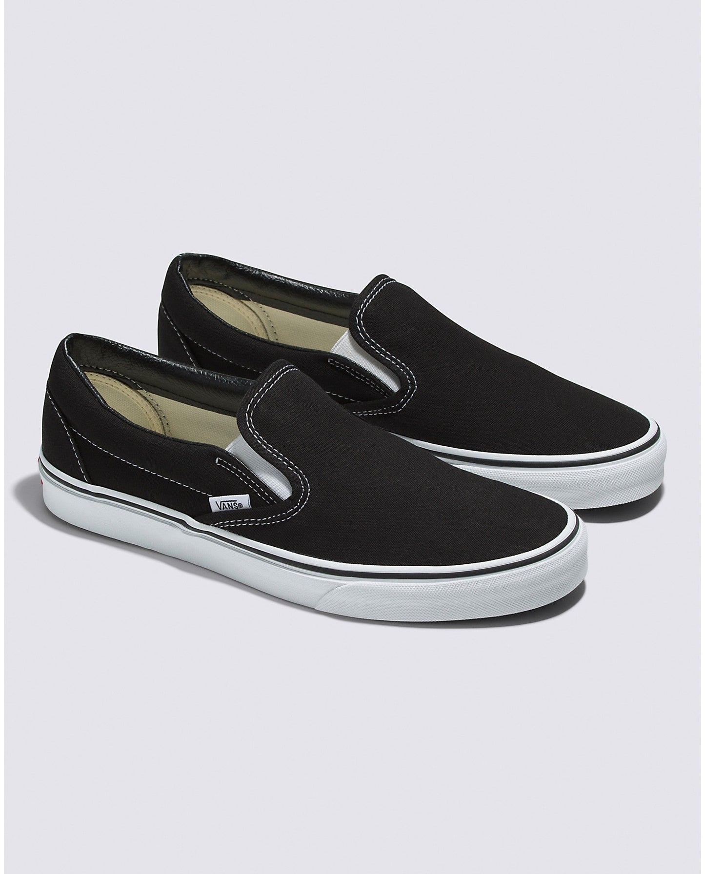 VANS CLASSIC SLIP-ON BLACK SHOE