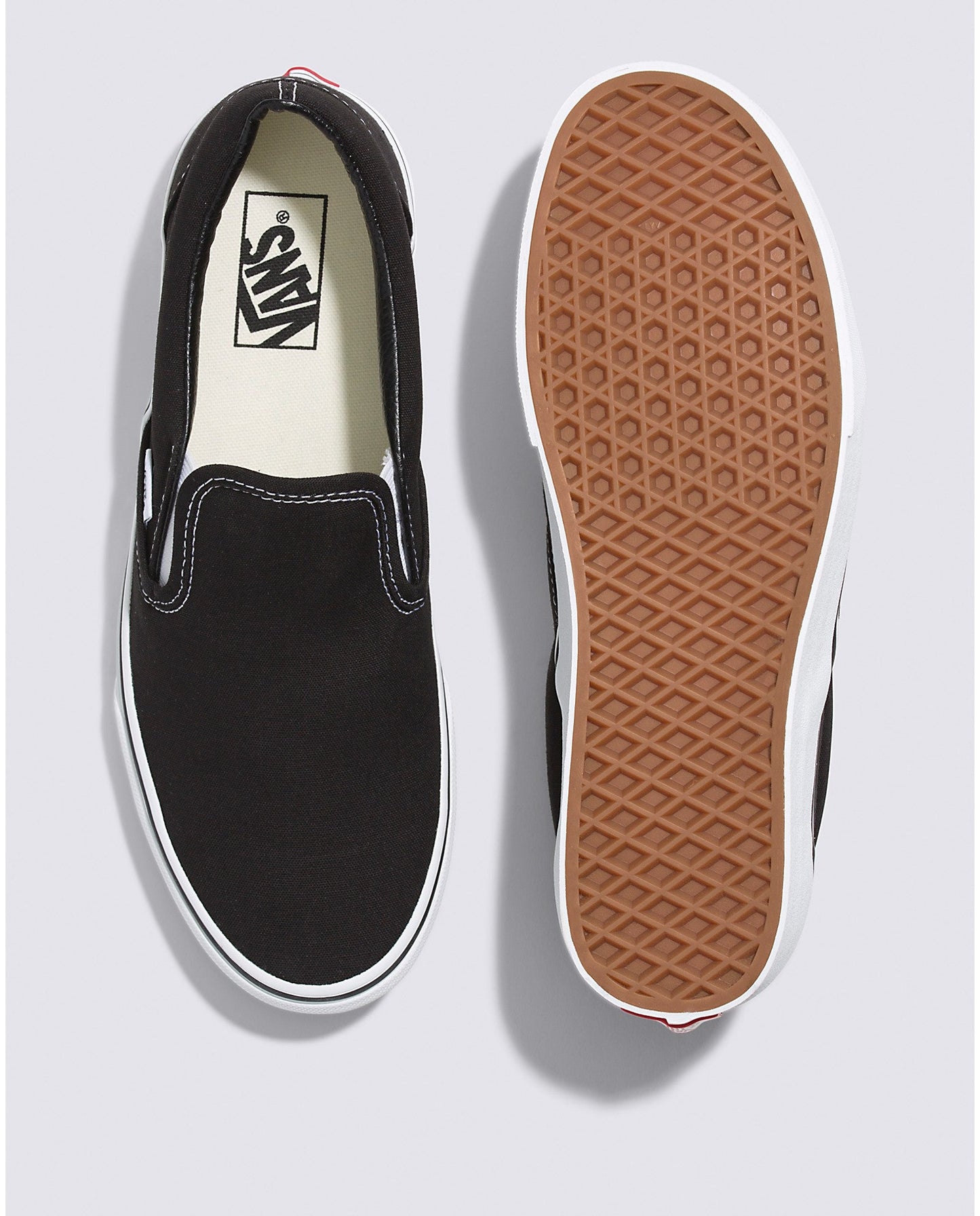 VANS CLASSIC SLIP-ON BLACK SHOE