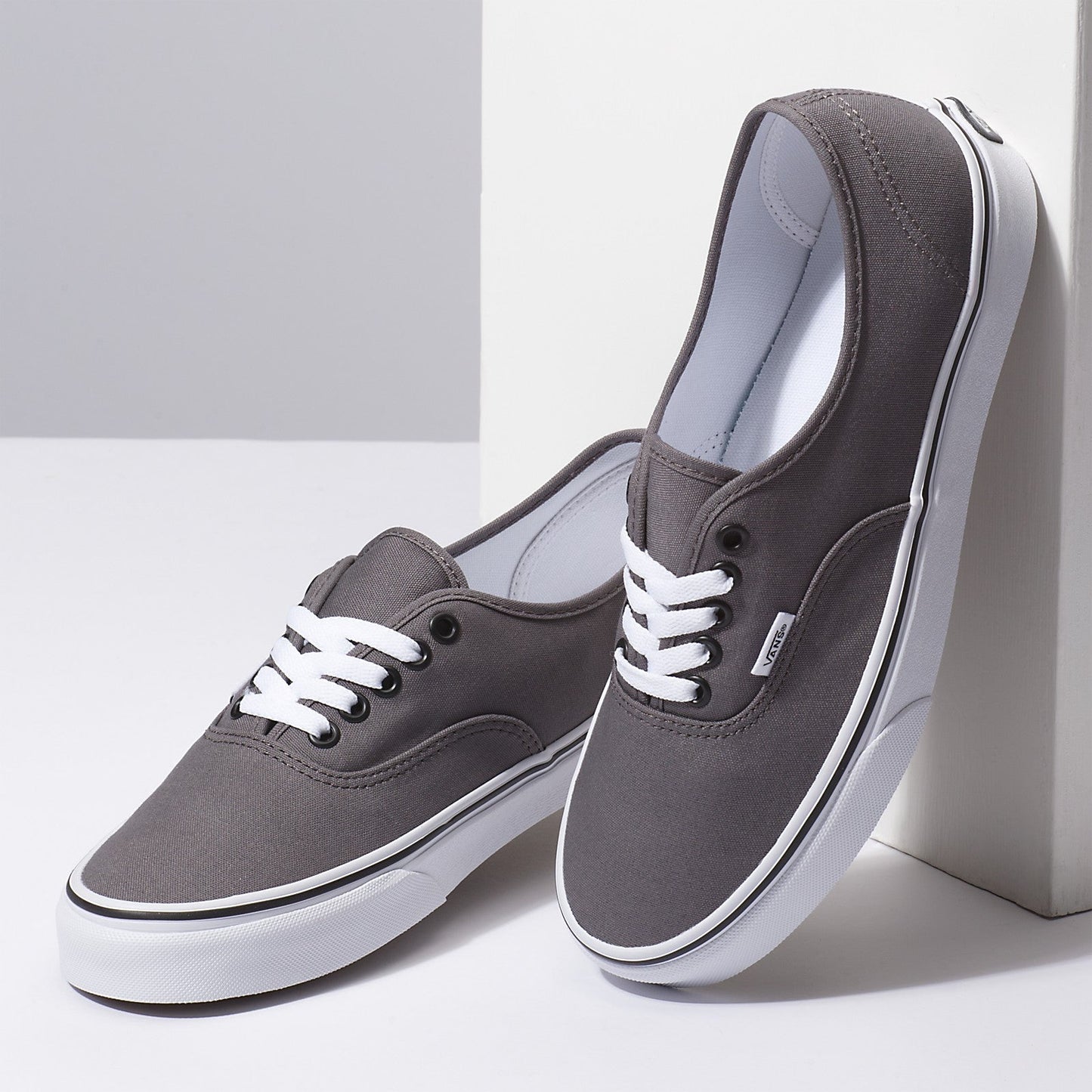 VANS AUTHENTIC PEWTER BLACK SHOE