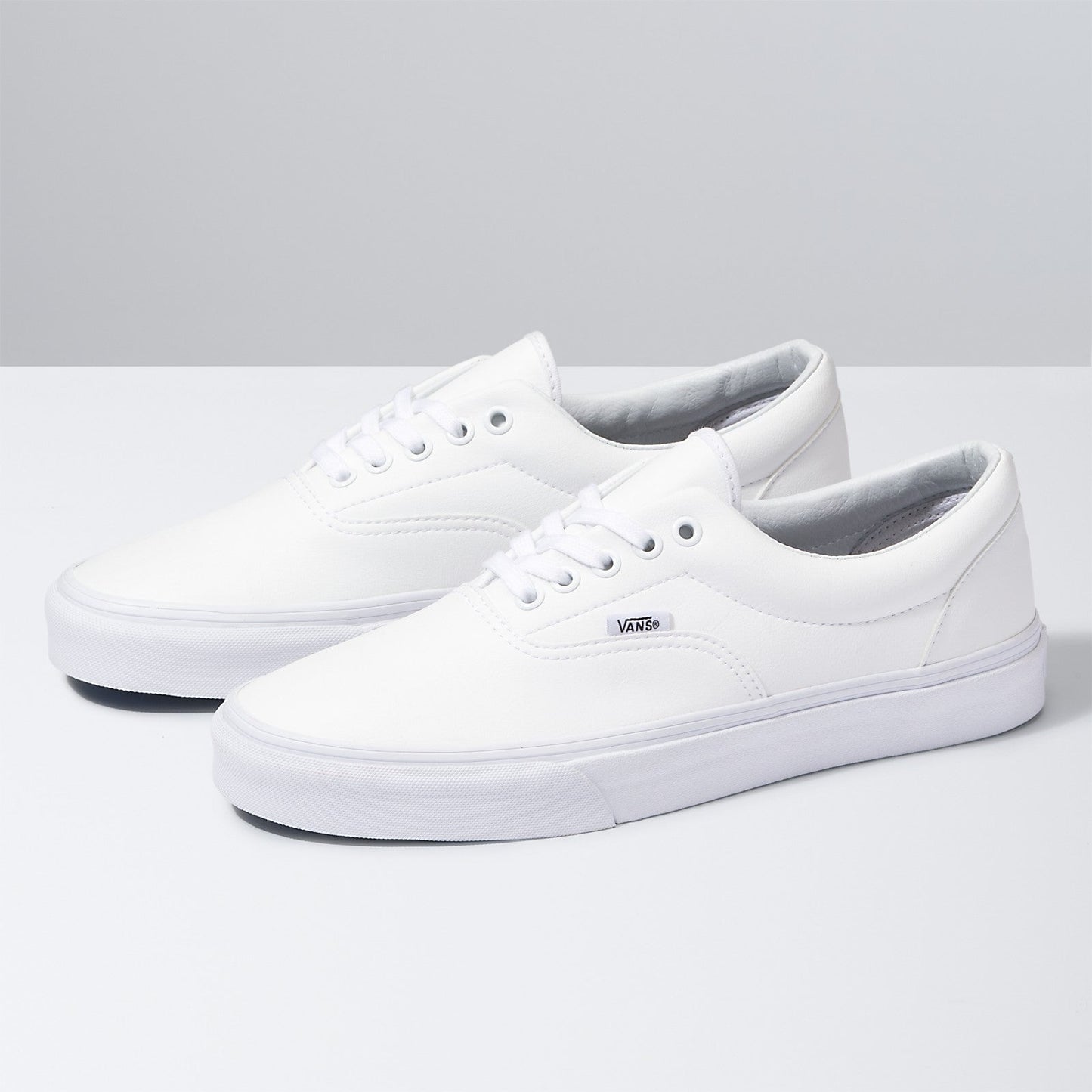 VANS CLASSIC TUMBLE ERA TRUE WHITE SHOE