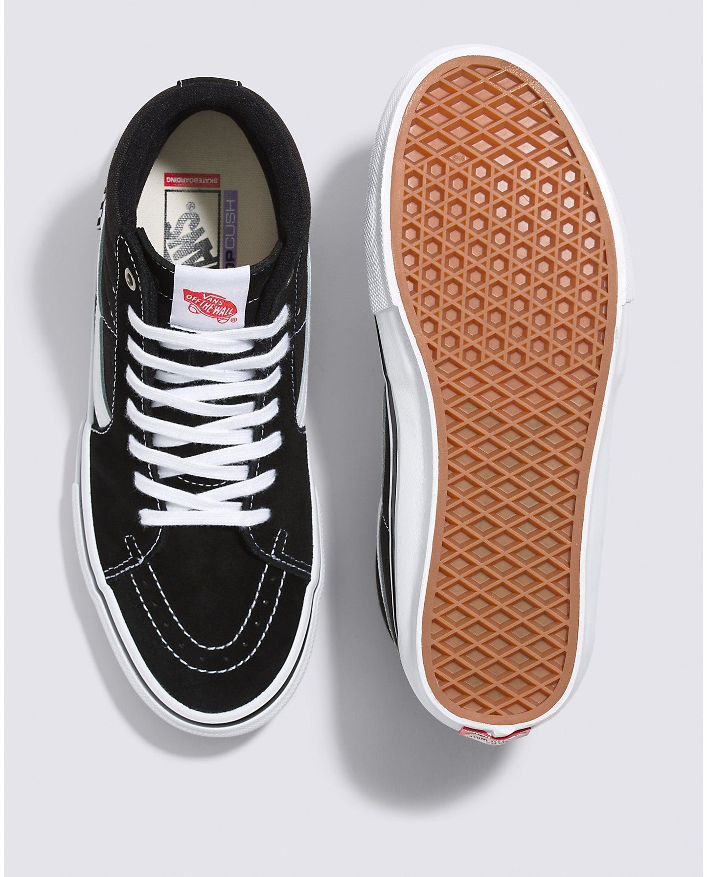 VANS SKATE SK8-HI BLACK AND WHITE SHOE