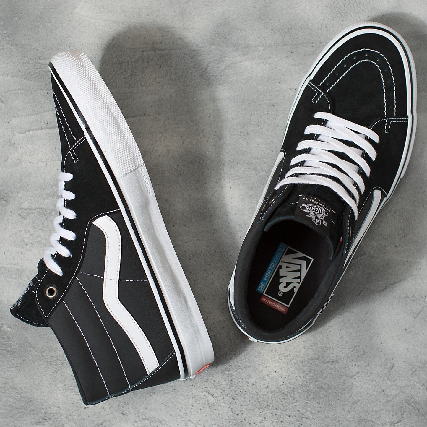 VANS SKATE GROSSO MID BLACK, WHITE AND EMO LEATHER SHOE