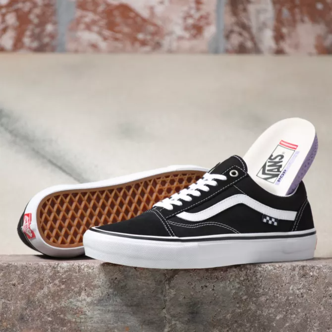 VANS SKATE OLD SKOOL BLACK AND WHITE SHOE