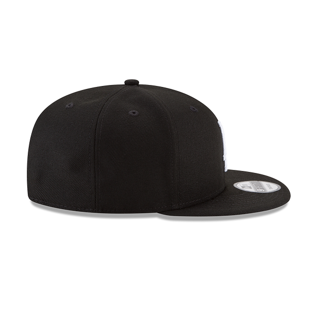 LOS ANGELES DODGERS 9FIFTY NEW ERA BLACK WITH WHITE LOGO SNAPBACK HAT