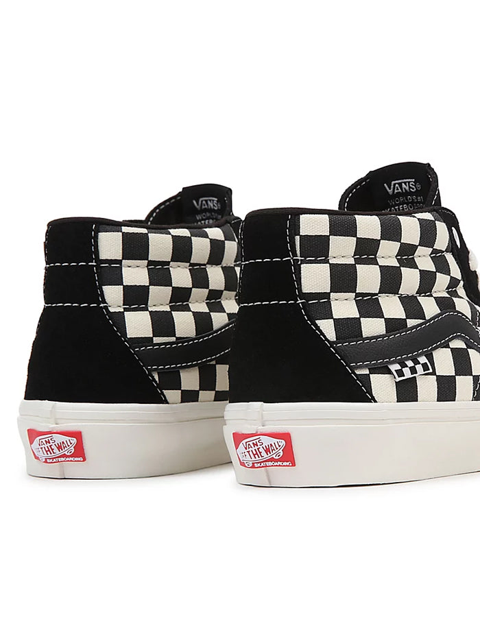 VANS SKATE GROSSO MID CHECKERBOARD BLACK AND MARSHMALLOW SHOE